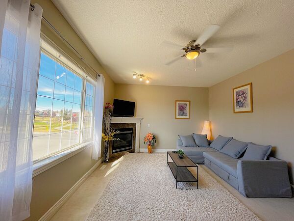 Calgary 4 bedrooms House for rent. Property photo: 545166-3