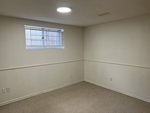Calgary 2 bedrooms Basement for rent. Property photo: 546965-3