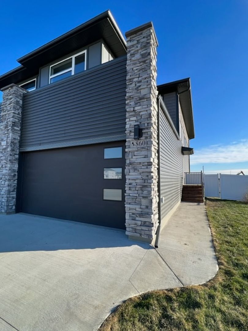 Saskatoon 3 bedrooms House for rent. Property photo: 547836-1