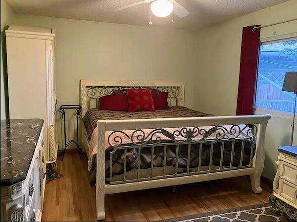 Calgary 1 bedroom Room For Rent for rent. Property photo: 548075-2