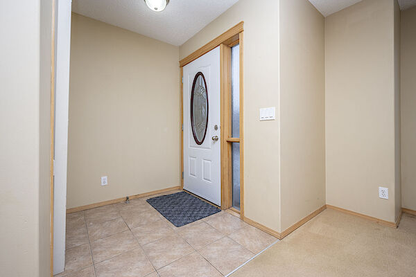 Calgary 3 bedrooms House for rent. Property photo: 548868-3