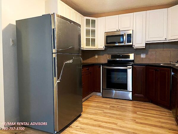 Edmonton 3 bedrooms Basement for rent. Property photo: 549143-3