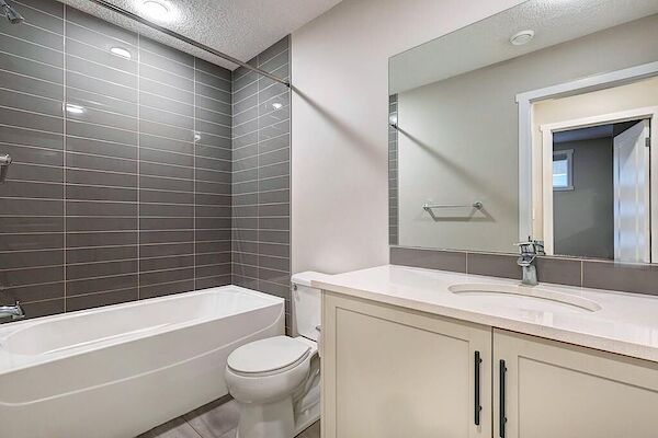 Calgary 1 bedroom Basement for rent. Property photo: 549759-2