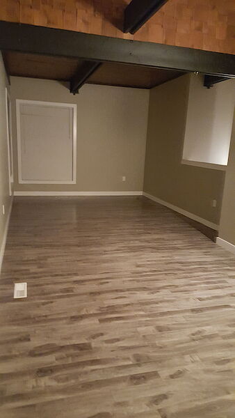 Calgary 2 bedrooms Duplex for rent. Property photo: 550157-2