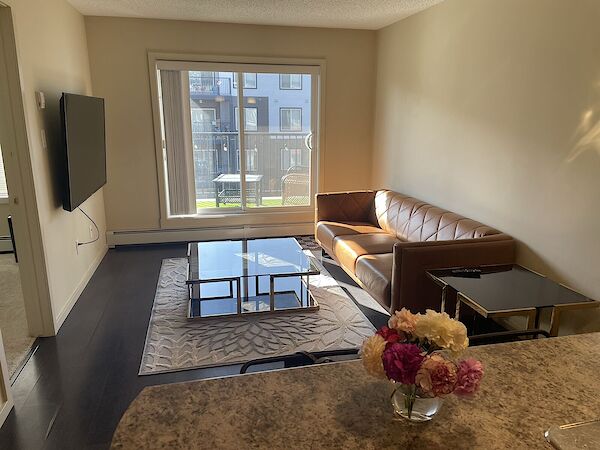 Edmonton 2 bedrooms Condo Unit for rent. Property photo: 550425-3
