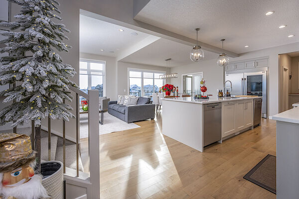 Calgary 4 + Den bedrooms House for rent. Property photo: 551684-3