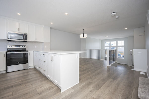 Calgary 3 bedrooms Main Floor for rent. Property photo: 552179-2
