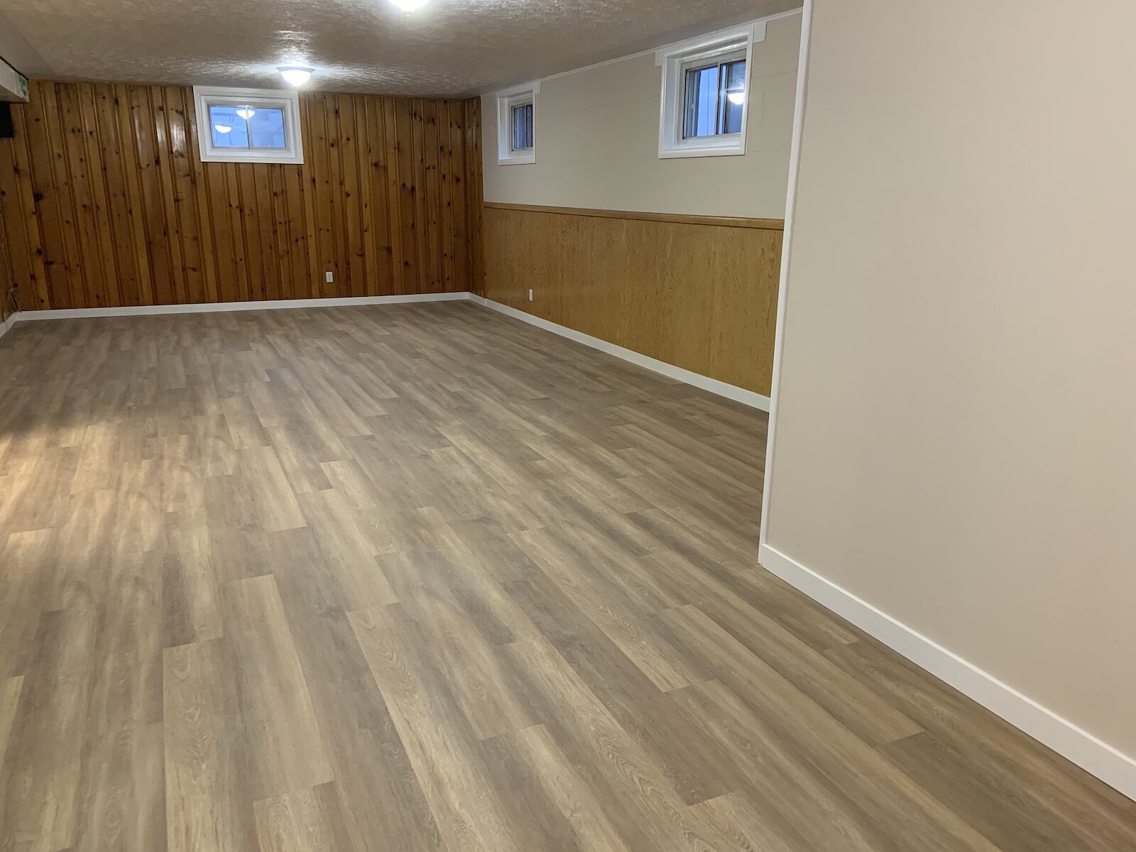 Calgary 2 bedrooms Basement for rent. Property photo: 553154-1