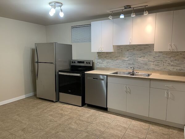 Calgary 2 bedrooms Basement for rent. Property photo: 553154-2