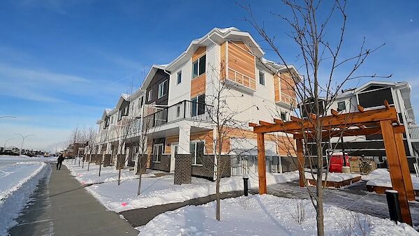 Novella+III+Townhomes Calgary 4 bedrooms Townhouse for rent. Property photo: 553224-3