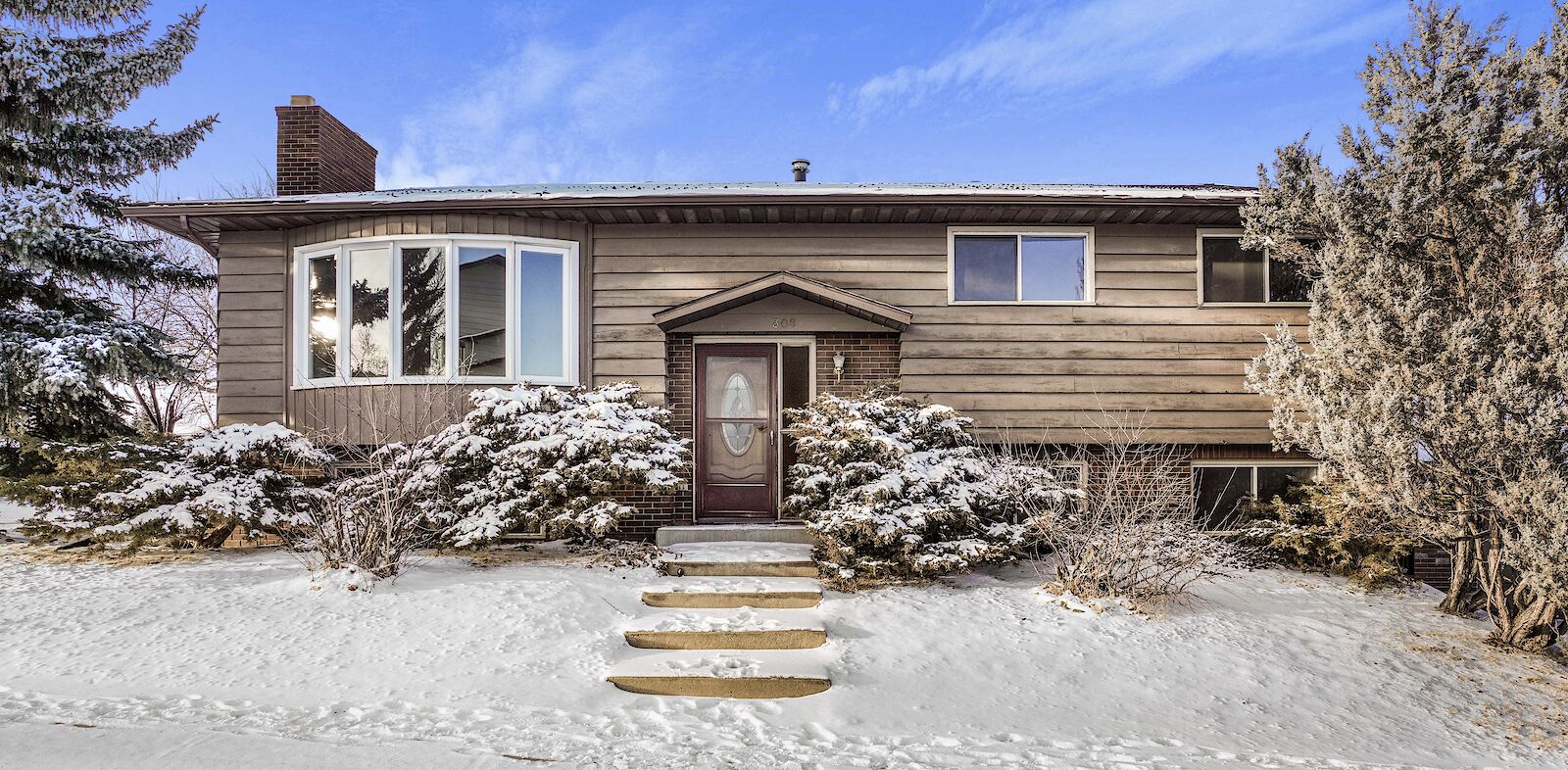Calgary 3 bedrooms Main Floor for rent. Property photo: 553484-1