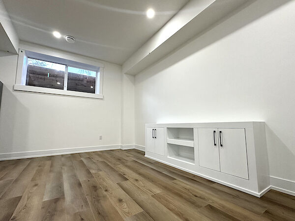 Calgary 2 bedrooms Basement for rent. Property photo: 553592-3