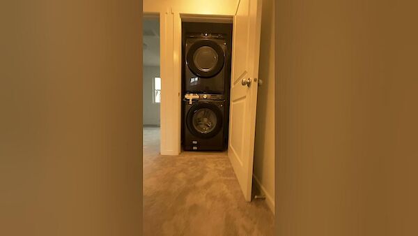 27+1203+163+St+SW Edmonton 2 + Den bedrooms Townhouse for rent. Property photo: 553812-2