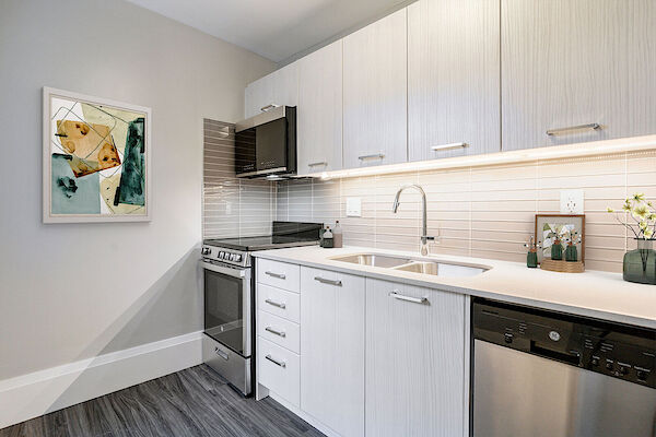 Toronto bachelor bedrooms Apartment for rent. Property photo: 554230-3