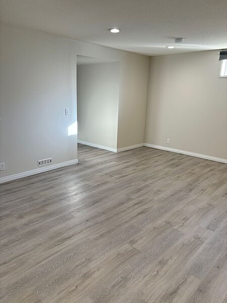 Calgary 1 bedroom Basement for rent. Property photo: 55568-3