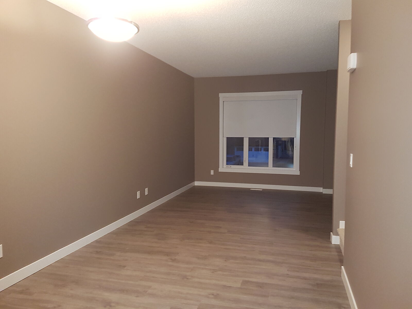 Calgary 3 + Den bedrooms Townhouse for rent. Property photo: 556809-1