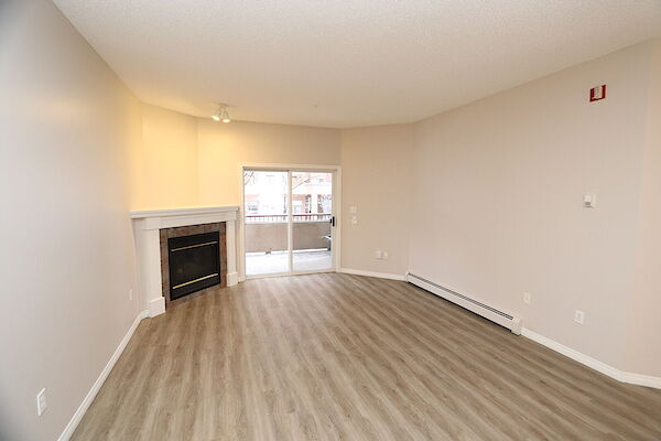 Calgary 2 bedrooms Condo Unit for rent. Property photo: 557127-3