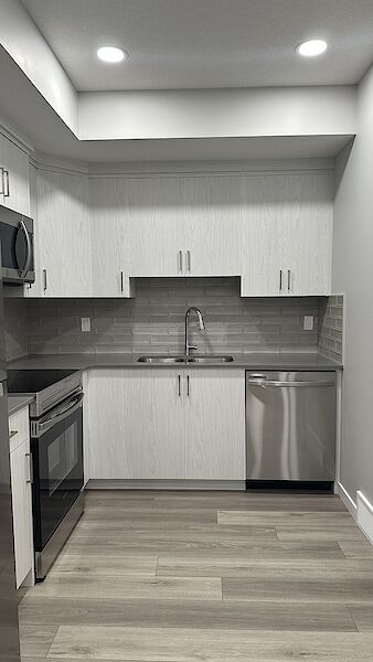 Calgary 2 bedrooms Basement for rent. Property photo: 557598-2