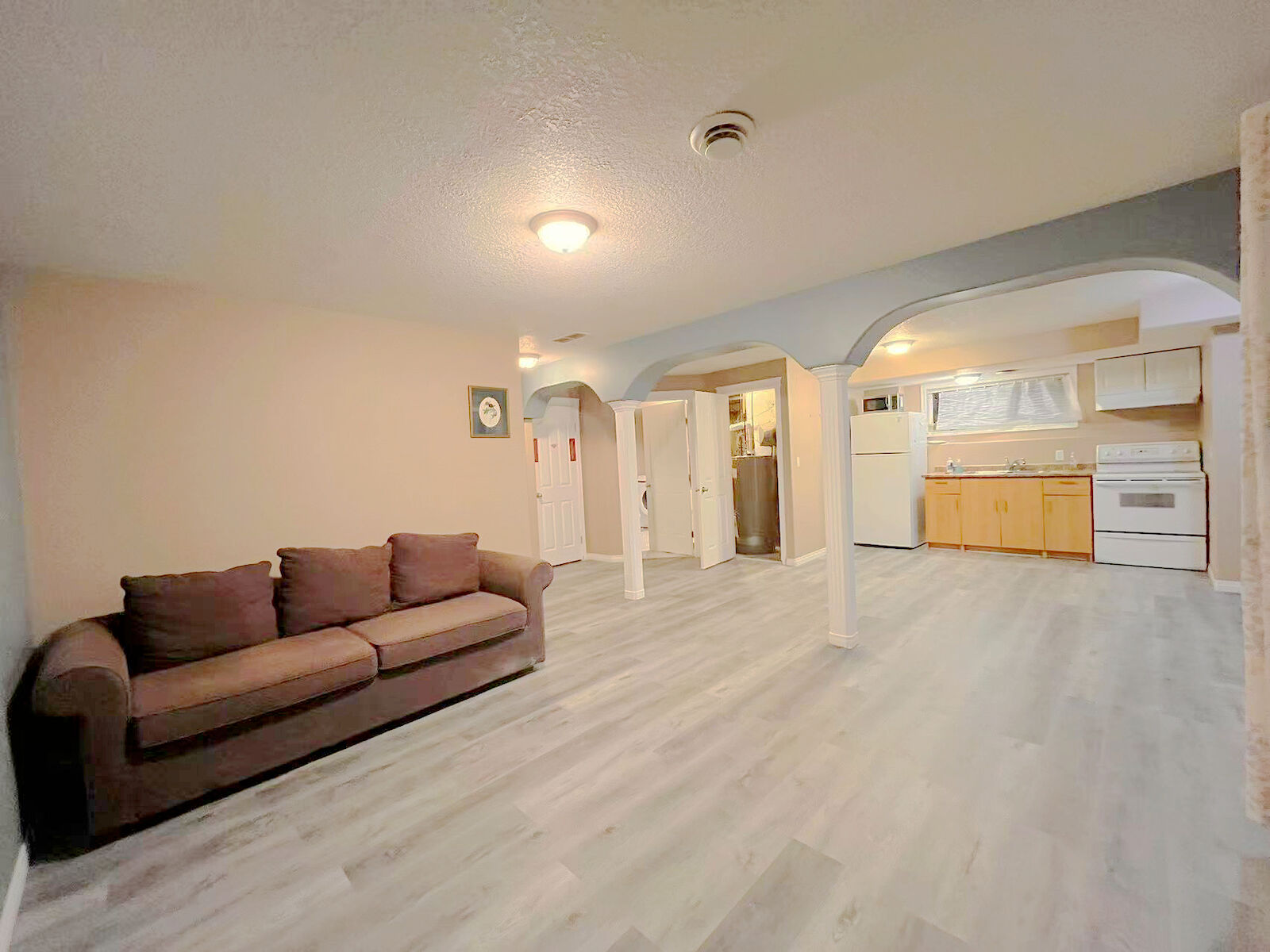 Calgary 1 bedroom Basement for rent. Property photo: 557904-1