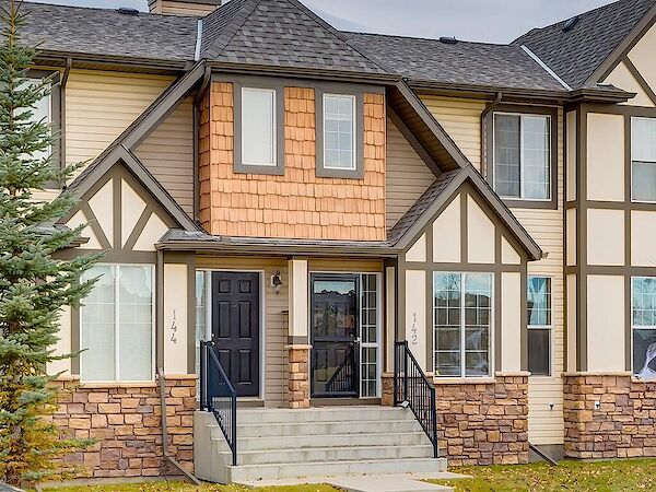 Calgary 3 bedrooms Townhouse for rent. Property photo: 558542-2