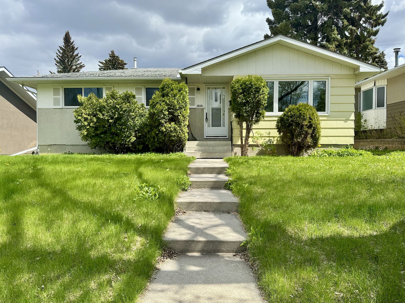 Calgary 5 bedrooms House for rent. Property photo: 558686-1