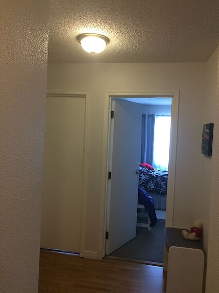 Calgary 2 bedrooms Condo Unit for rent. Property photo: 559335-3