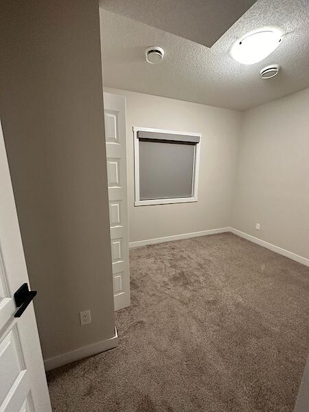 Calgary 2 bedrooms Basement for rent. Property photo: 560450-2