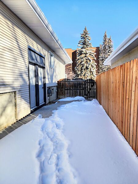 Calgary 2 bedrooms Main Floor for rent. Property photo: 560588-3