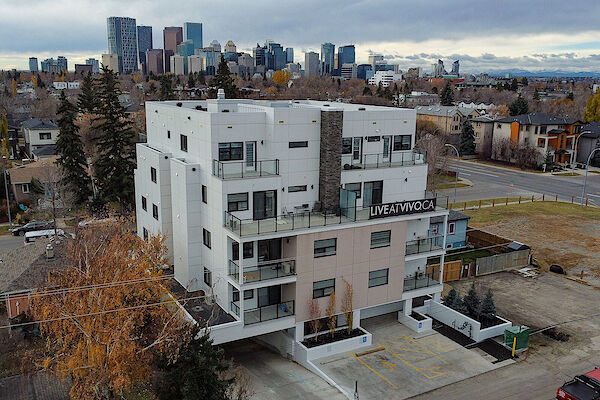 Calgary 2 bedrooms Condo Unit for rent. Property photo: 561014-3