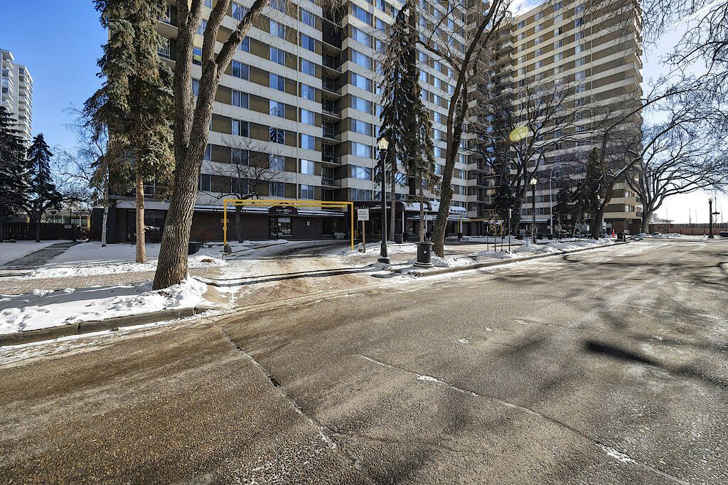 Edmonton 1 bedroom Condo Unit for rent. Property photo: 561449-1