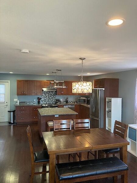 Edmonton 2 bedrooms Main Floor for rent. Property photo: 561763-3