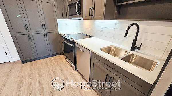 Calgary 2 bedrooms Condo Unit for rent. Property photo: 561827-3