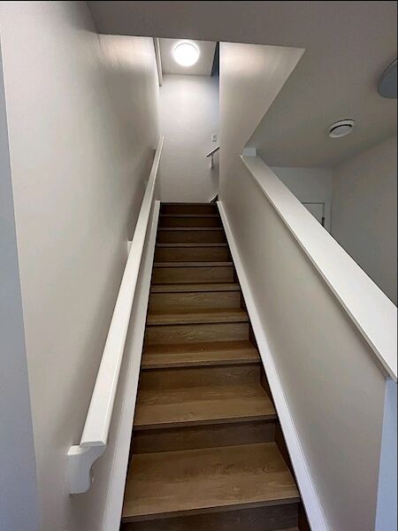 Calgary 4 bedrooms Townhouse for rent. Property photo: 562066-2