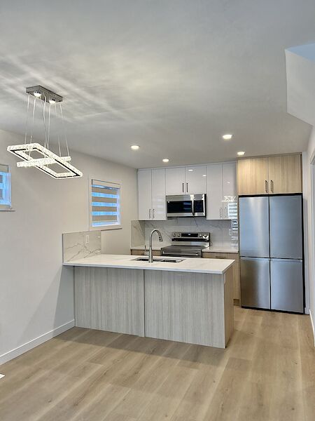 Edmonton 3 + Den bedrooms Duplex for rent. Property photo: 562530-2