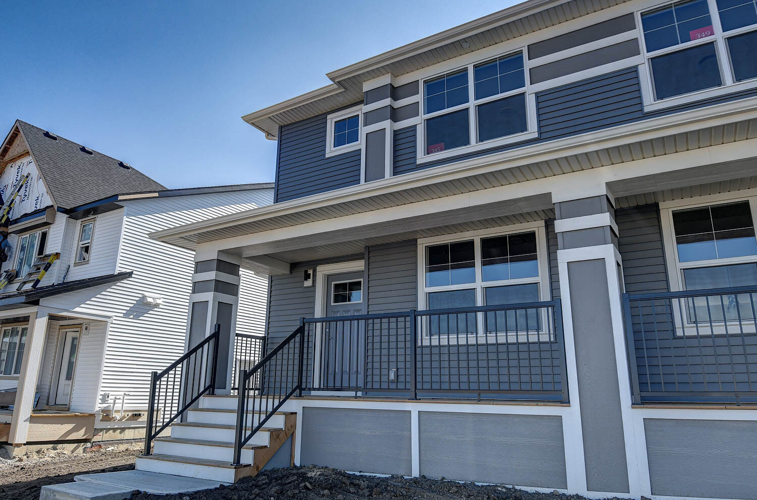 Calgary 3 + Den bedrooms Duplex for rent. Property photo: 563017-1