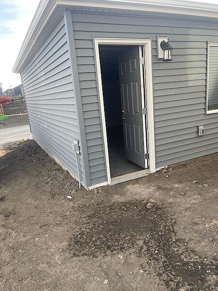 Calgary 3 + Den bedrooms Duplex for rent. Property photo: 563017-2