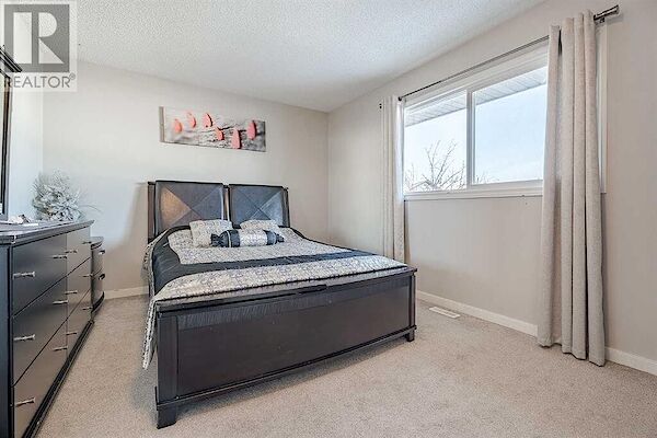 Calgary 3 bedrooms House for rent. Property photo: 563627-3