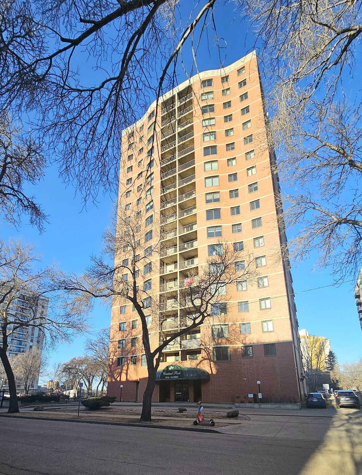 Edmonton 2 bedrooms Condo Unit for rent. Property photo: 563690-1