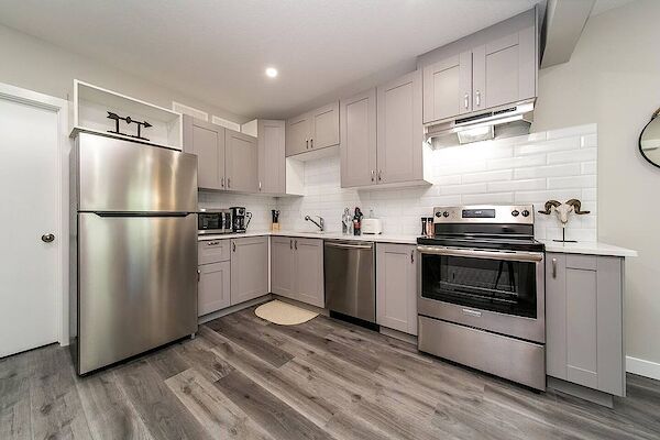 Edmonton 1 bedroom Basement for rent. Property photo: 563863-2