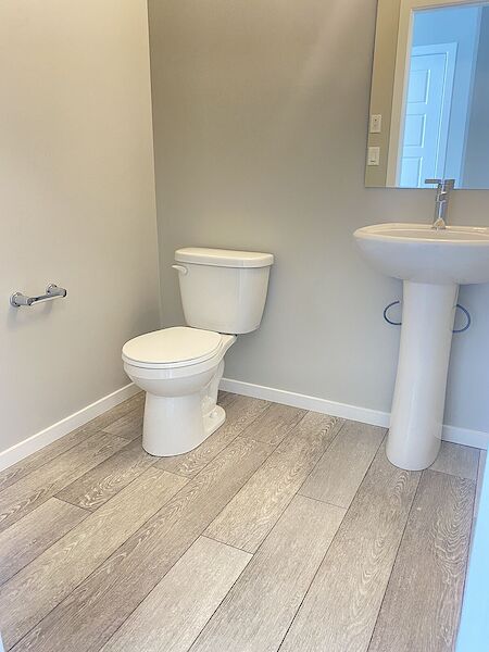 Edmonton 3 + Den bedrooms House for rent. Property photo: 564881-2