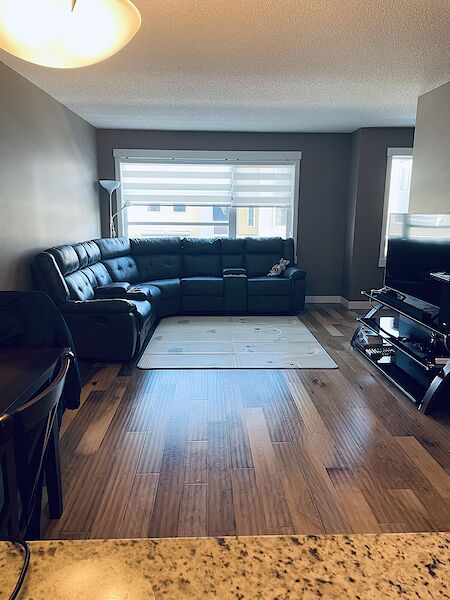 Calgary 2 + Den bedrooms Townhouse for rent. Property photo: 565105-3