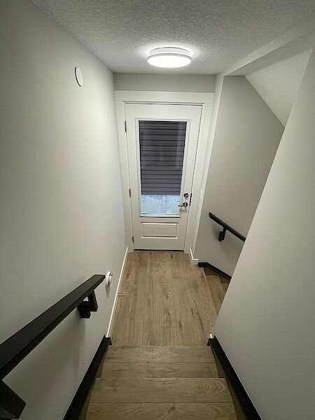 Calgary 1 bedroom Basement for rent. Property photo: 565162-3