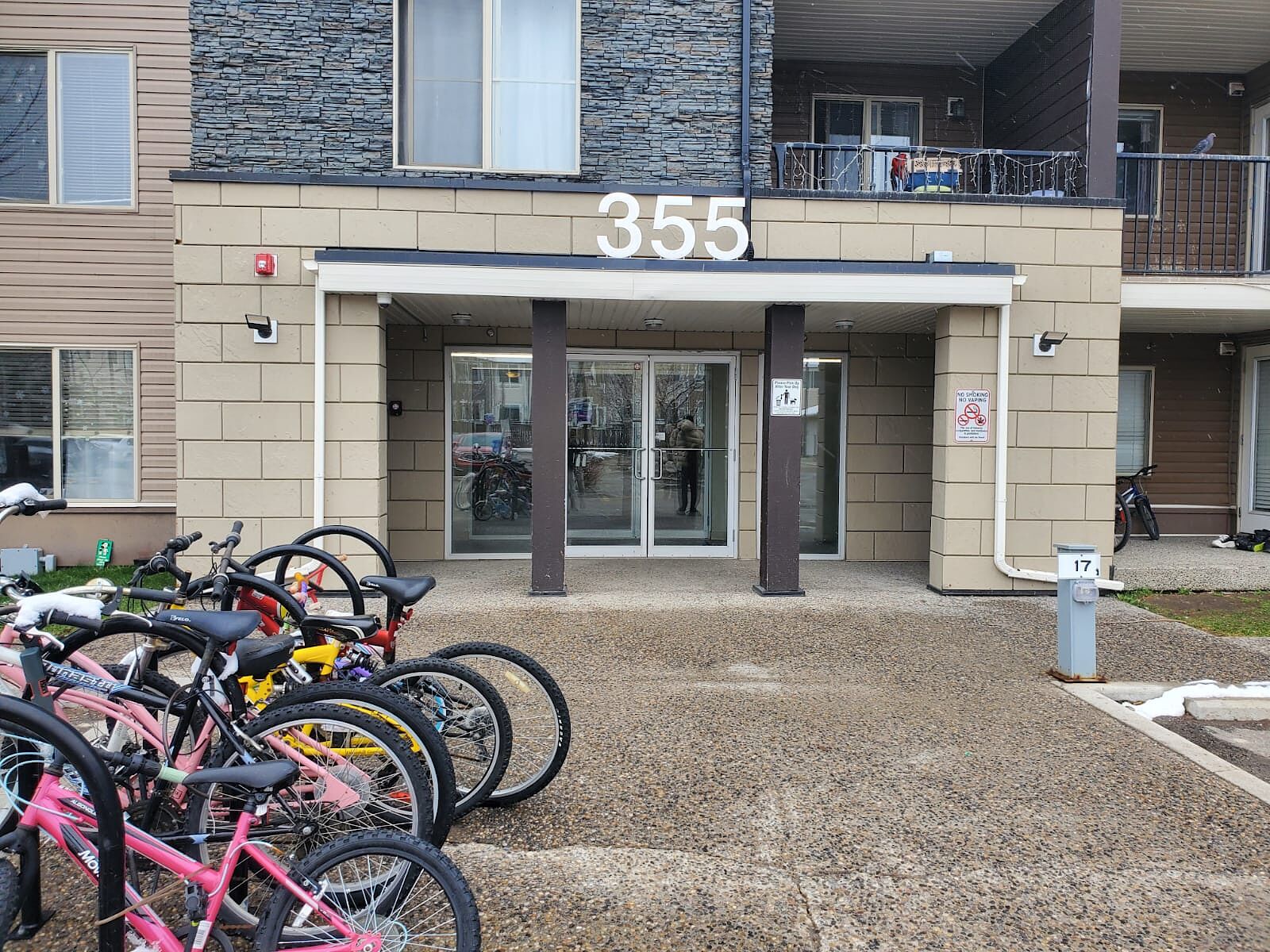Calgary 2 bedrooms Condo Unit for rent. Property photo: 565262-1