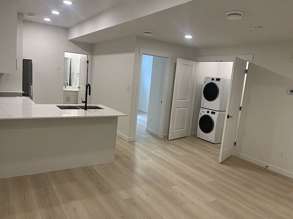 Edmonton 1 bedroom Basement for rent. Property photo: 566168-2