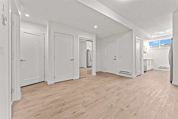 Calgary 1 bedroom Basement for rent. Property photo: 566483-2