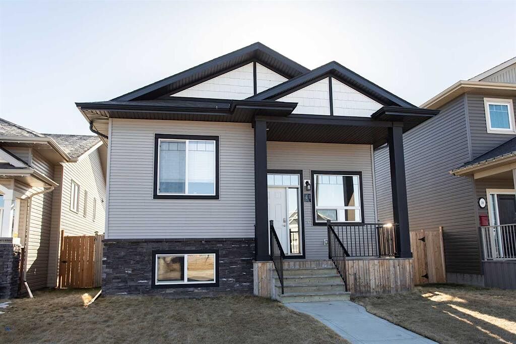Red Deer 5 bedrooms House for rent. Property photo: 566617-1
