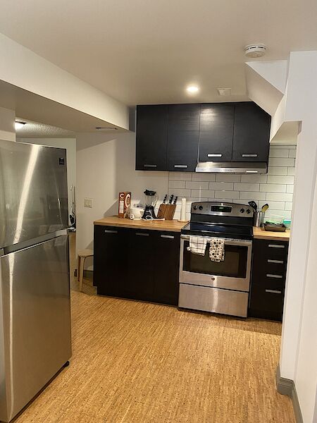 Calgary 3 bedrooms Room For Rent for rent. Property photo: 567034-3