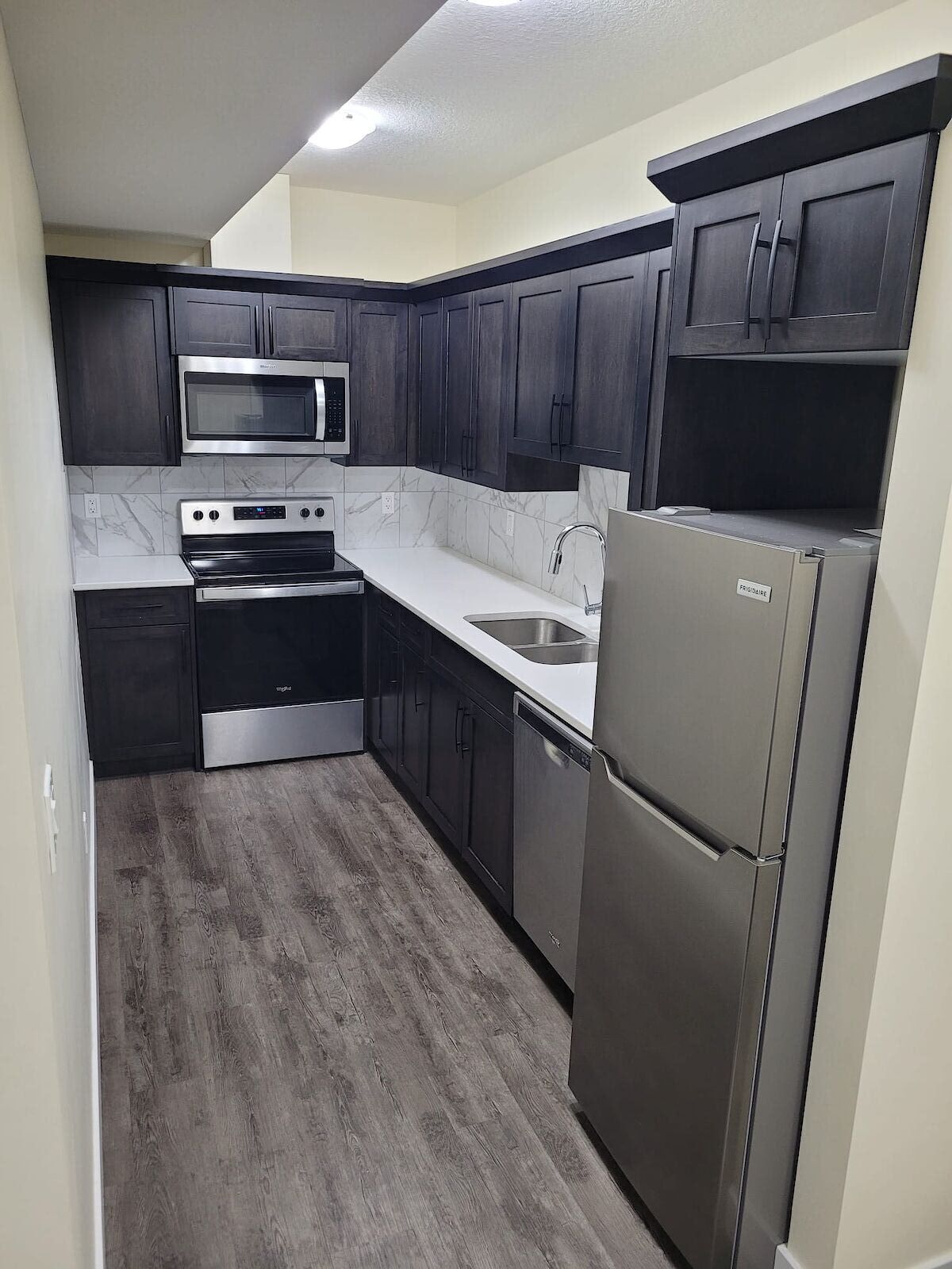 Calgary 2 bedrooms Basement for rent. Property photo: 567360-1
