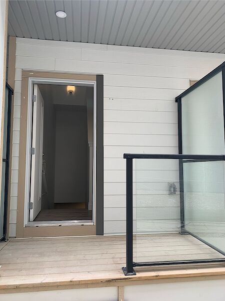 Calgary 2 bedrooms Townhouse for rent. Property photo: 567858-2