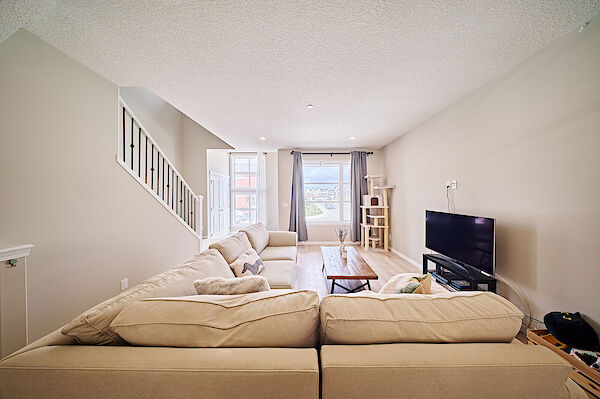 Calgary 4 bedrooms House for rent. Property photo: 568215-3